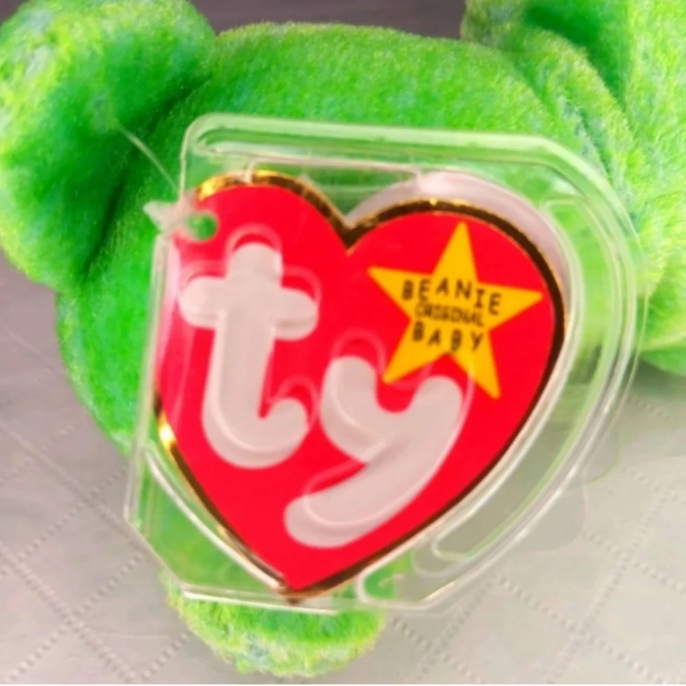 TY Beanie Baby Kicks | EUC | Retired Soccer Bear